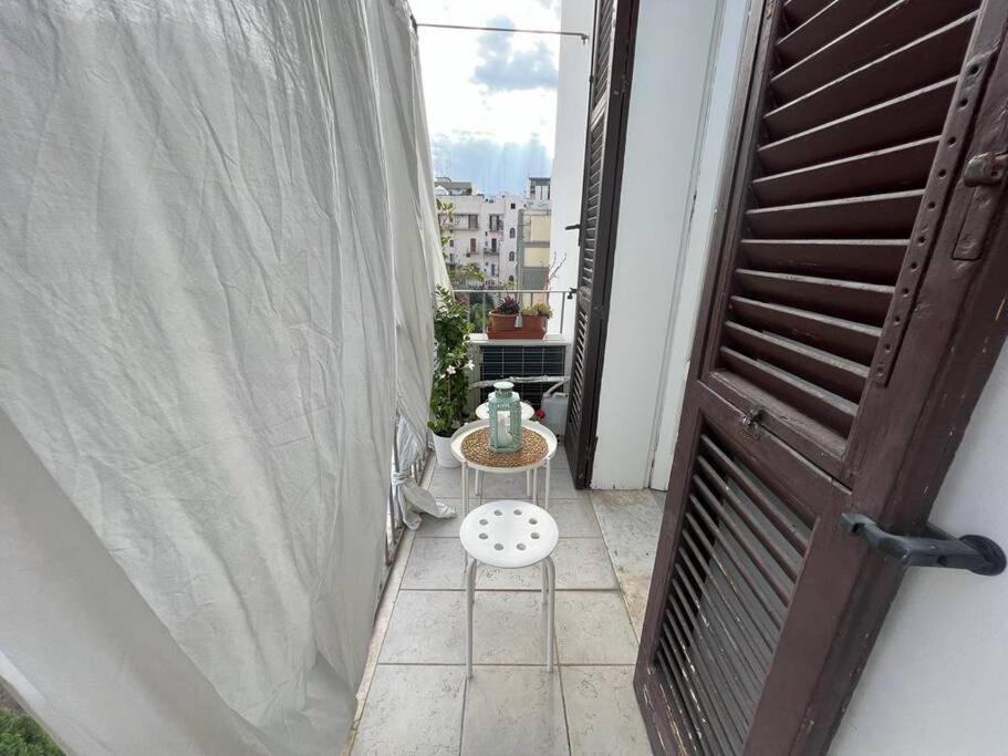 Lux Domus Apartment Бари Екстериор снимка