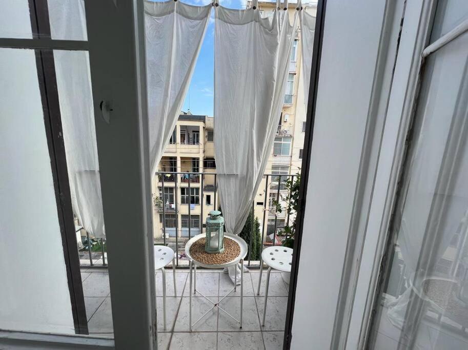 Lux Domus Apartment Бари Екстериор снимка