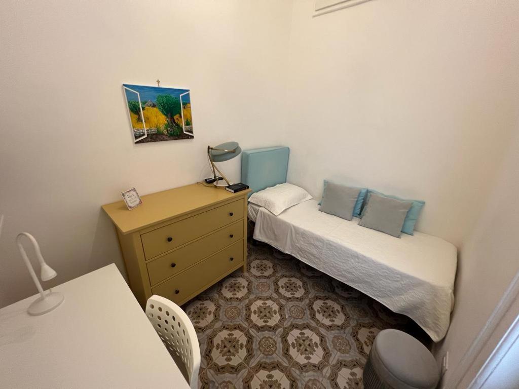 Lux Domus Apartment Бари Екстериор снимка