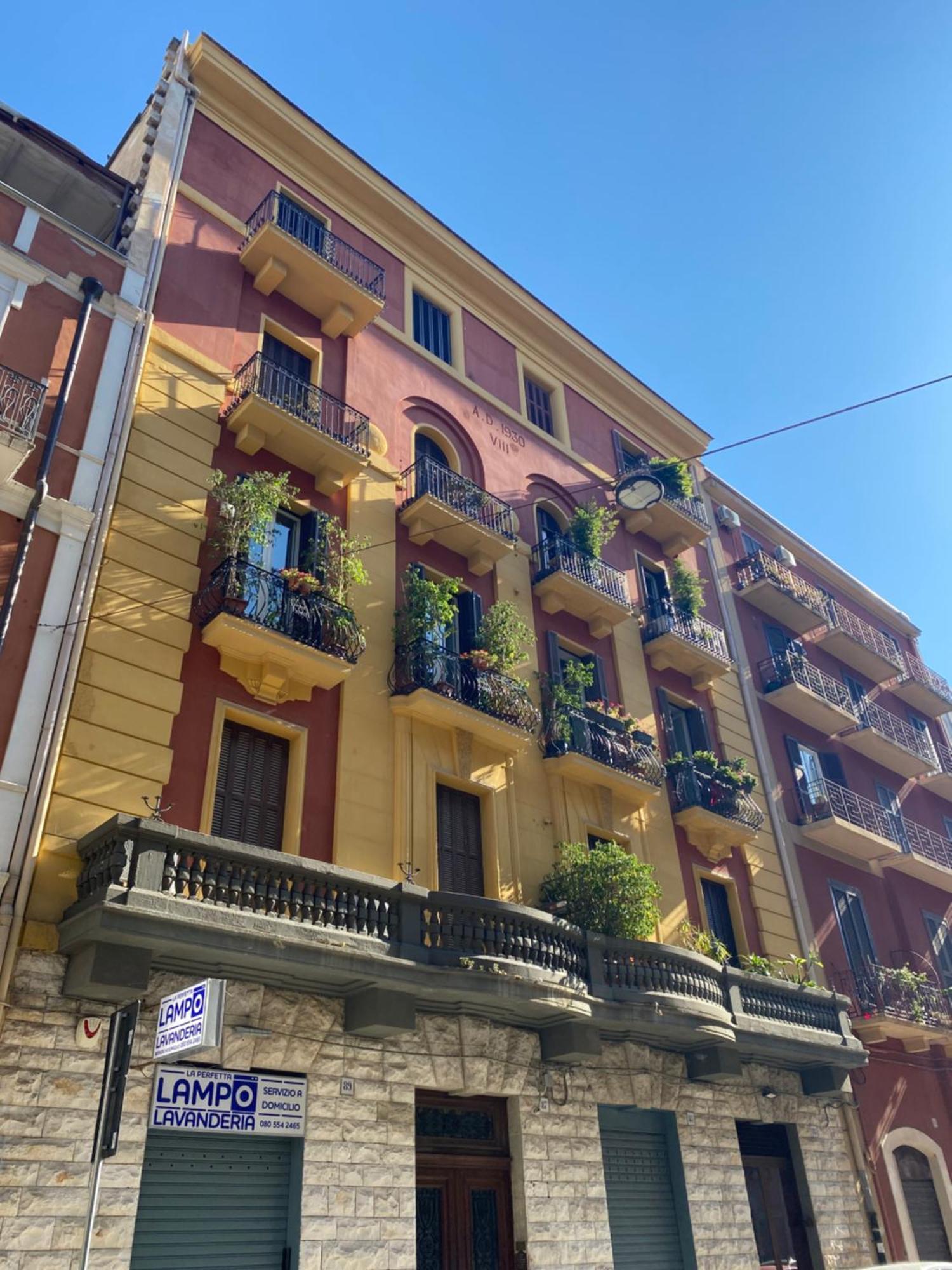 Lux Domus Apartment Бари Екстериор снимка